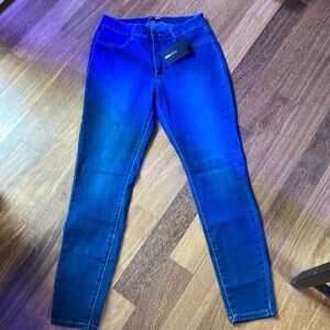 Fashion Nova NWT Klum Blue Jeans Size 11